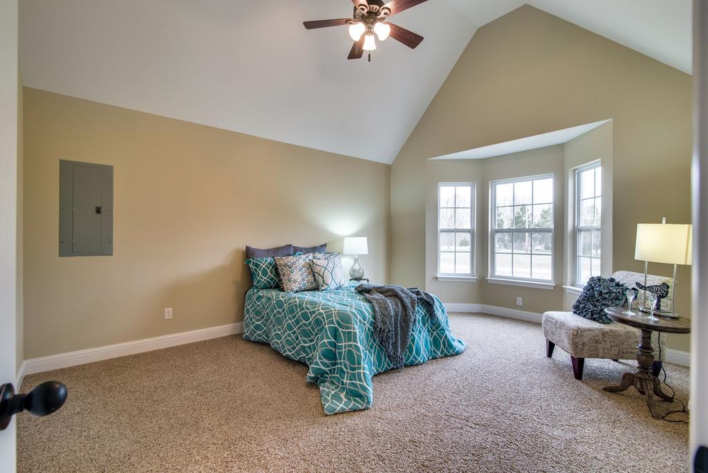 986 Hooper Road Charlotte, TN 37036 - Photo 11 of 16 Gallery Image 11