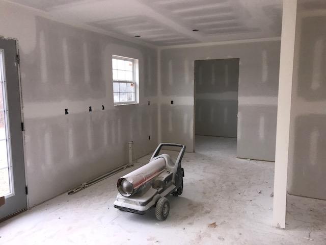 986 Hooper Road Charlotte, TN 37036 - Photo 5 of 16 Gallery Image 5