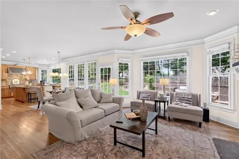 $875,000 | 5490 Hampstead Way, Johns Creek, GA 30097