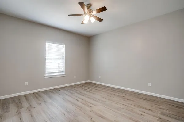 $2,500 | 133 Winners Circle, Unit 1101, Weatherford, TX 76087