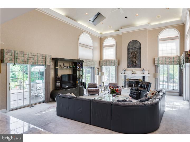824 Cox Road Moorestown, NJ 08057 - Photo 10 of 25 Family Room