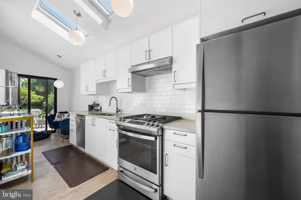 $699,900 | 1048-1052 Prospect Street, Ewing, NJ 08638