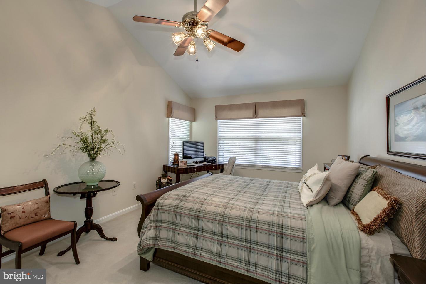 8176 Cliffview Avenue Springfield, VA 22153 - Photo 22 of 27 Bedroom