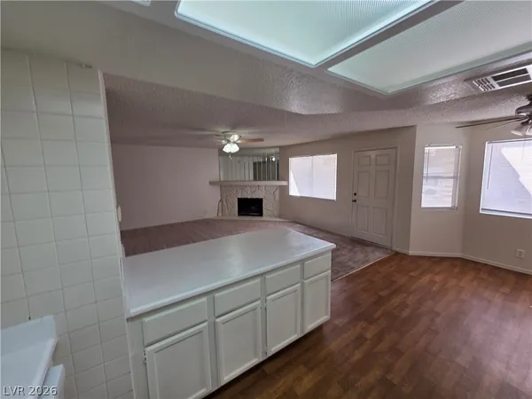 $1,175 | 1104 Pinto Rock Lane, Unit 201, Las Vegas, NV 89128