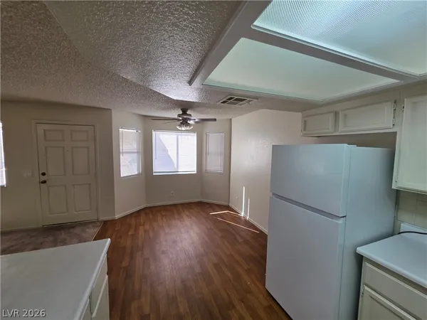 $1,175 | 1104 Pinto Rock Lane, Unit 201, Las Vegas, NV 89128