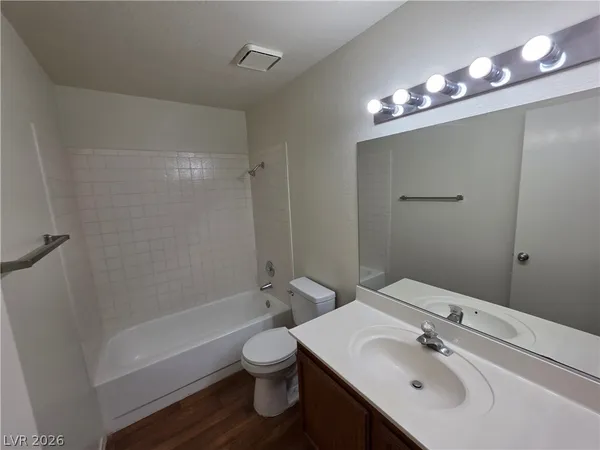 $1,175 | 1104 Pinto Rock Lane, Unit 201, Las Vegas, NV 89128