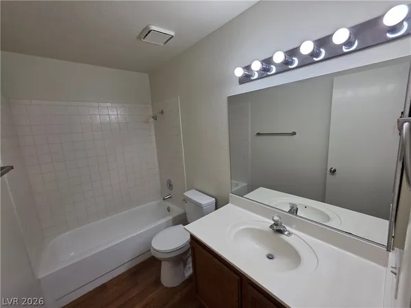 $1,175 | 1104 Pinto Rock Lane, Unit 201, Las Vegas, NV 89128