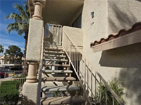 $1,175 | 1104 Pinto Rock Lane, Unit 201, Las Vegas, NV 89128