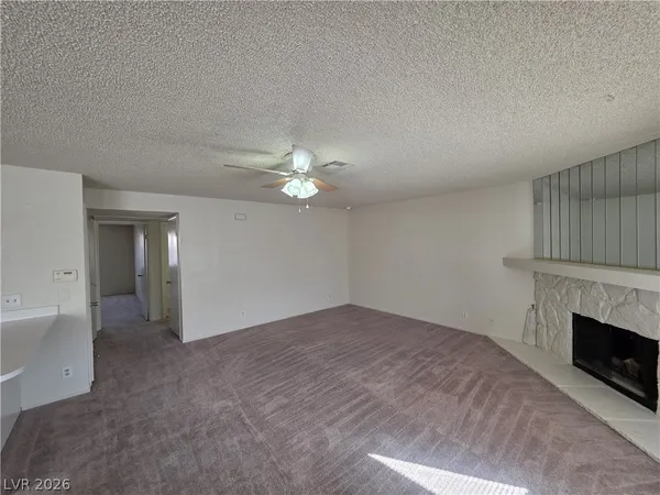 $1,175 | 1104 Pinto Rock Lane, Unit 201, Las Vegas, NV 89128