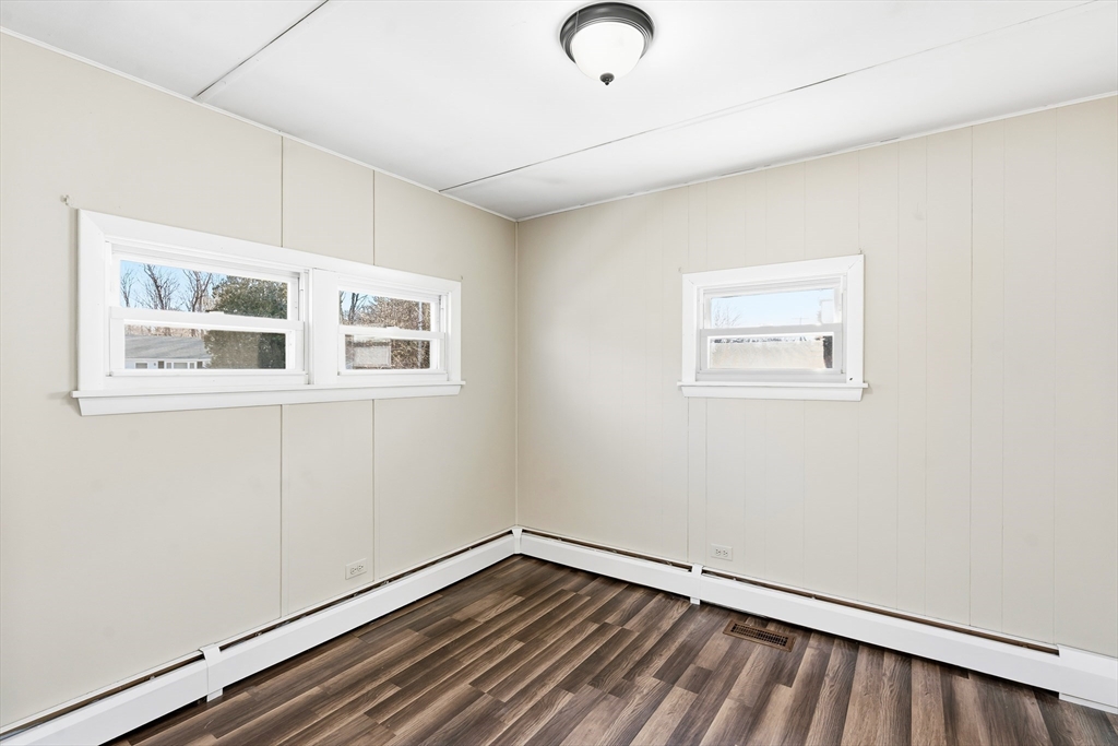 520 South Main Street Orange, MA 01364 - Photo 16 of 35