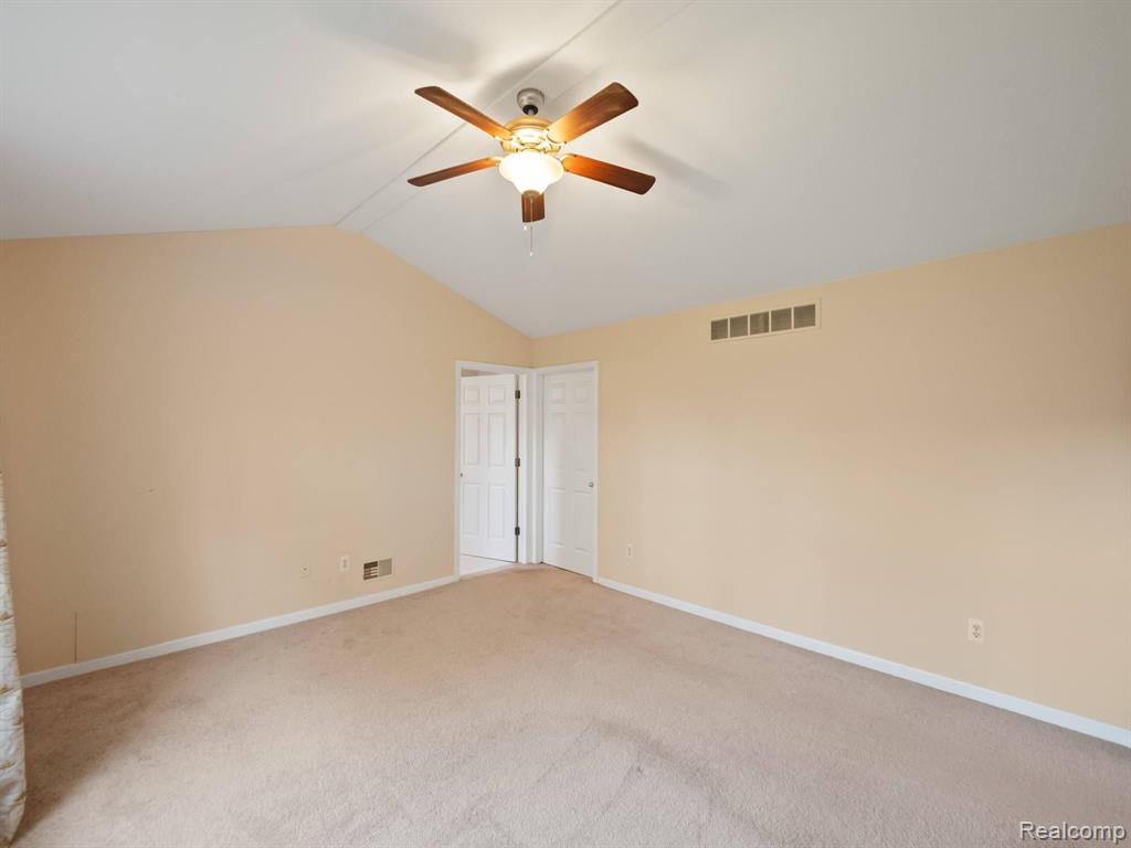 3316 Empire Drive Rochester, MI 48309 - Photo 34 of 52