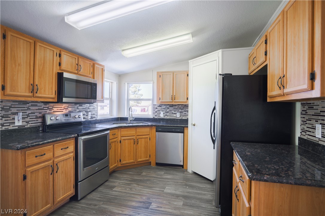 691 East Simkins Road Pahrump, NV 89060 - Photo 4 of 22 Gallery Image 4