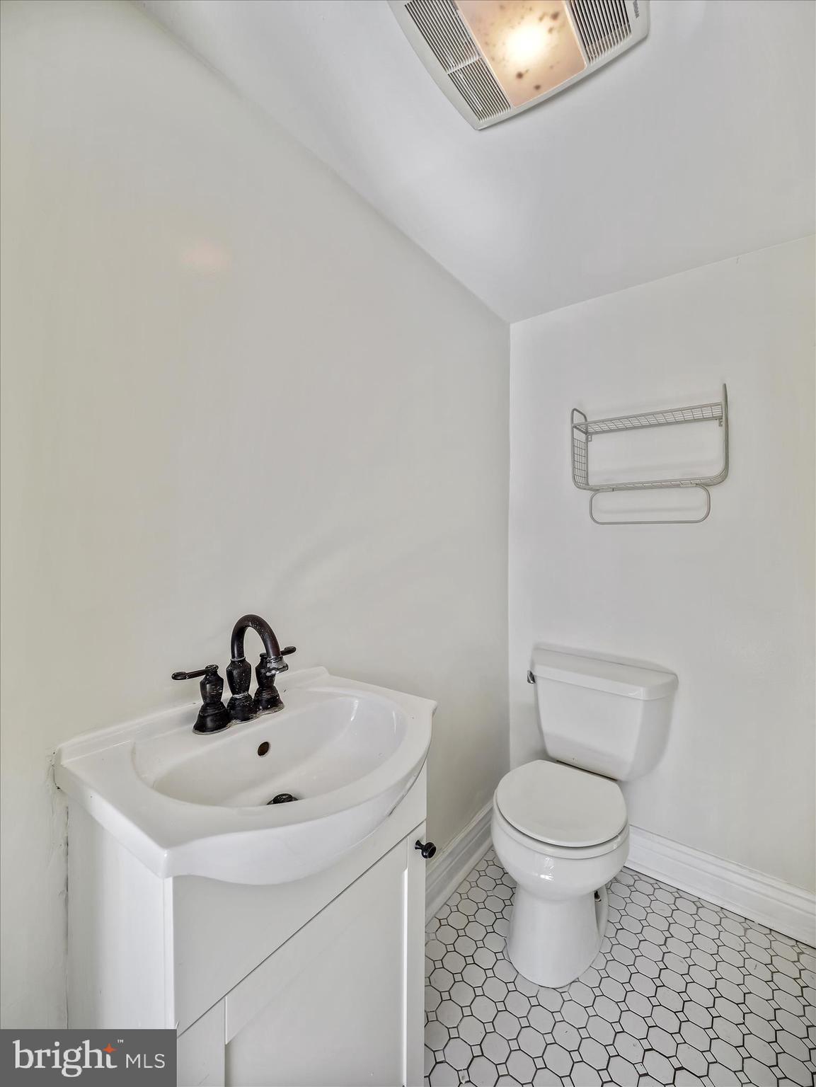 17 West 3rd Street Frederick, MD 21701 - Photo 5 of 48