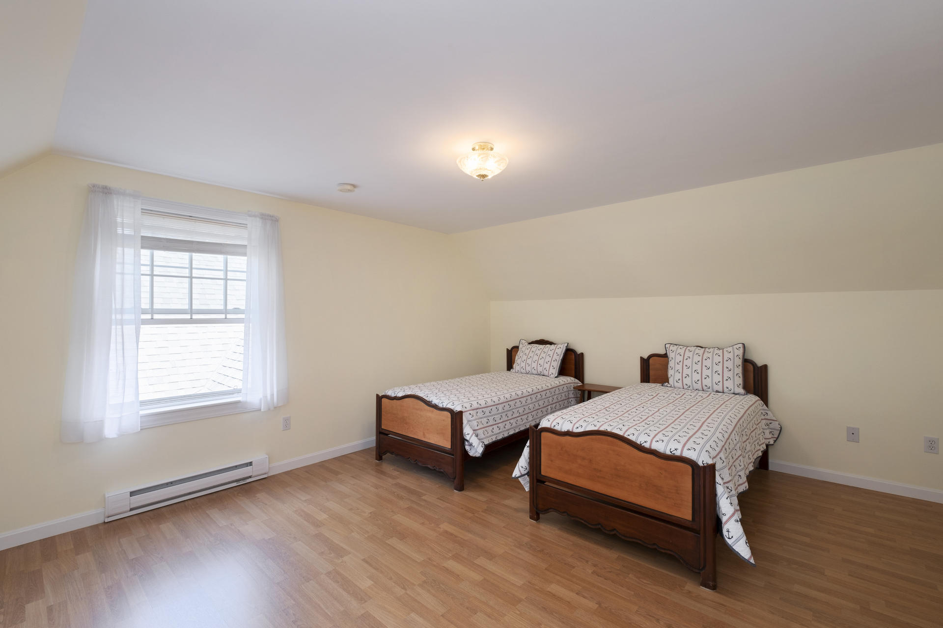 95 Cat Mousam Road Kennebunk, ME 04043 - Photo 11 of 18 015-photo-bedroom-7305247