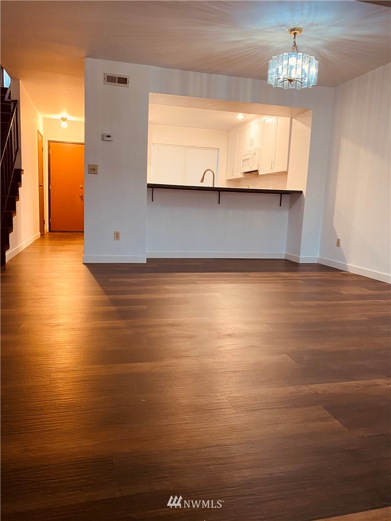 303 Southwest 112th Street, Unit D412 Seattle, WA 98146 - Photo 8 of 15