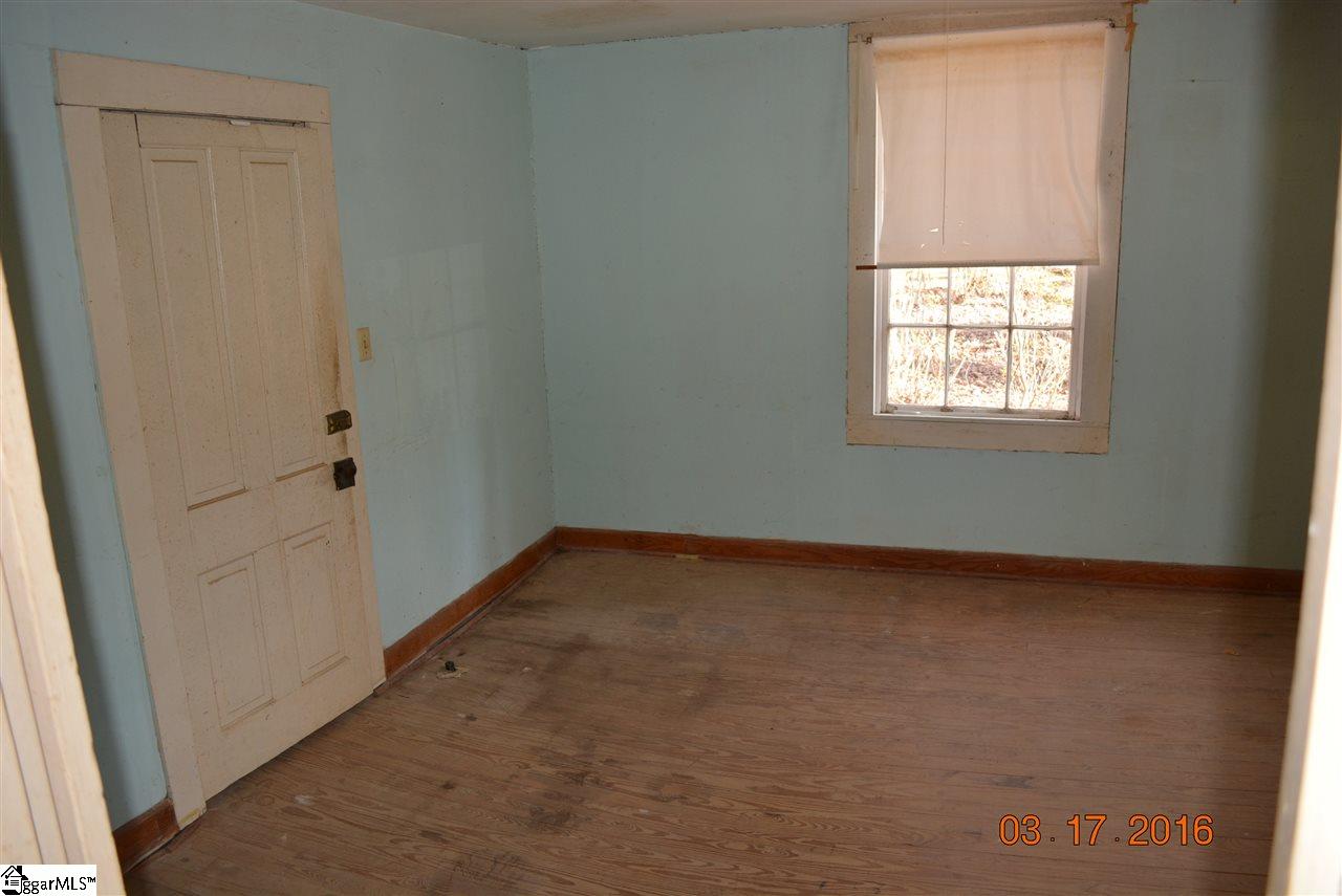 140 Trammell Road Marietta, SC 29661 - Photo 13 of 23
