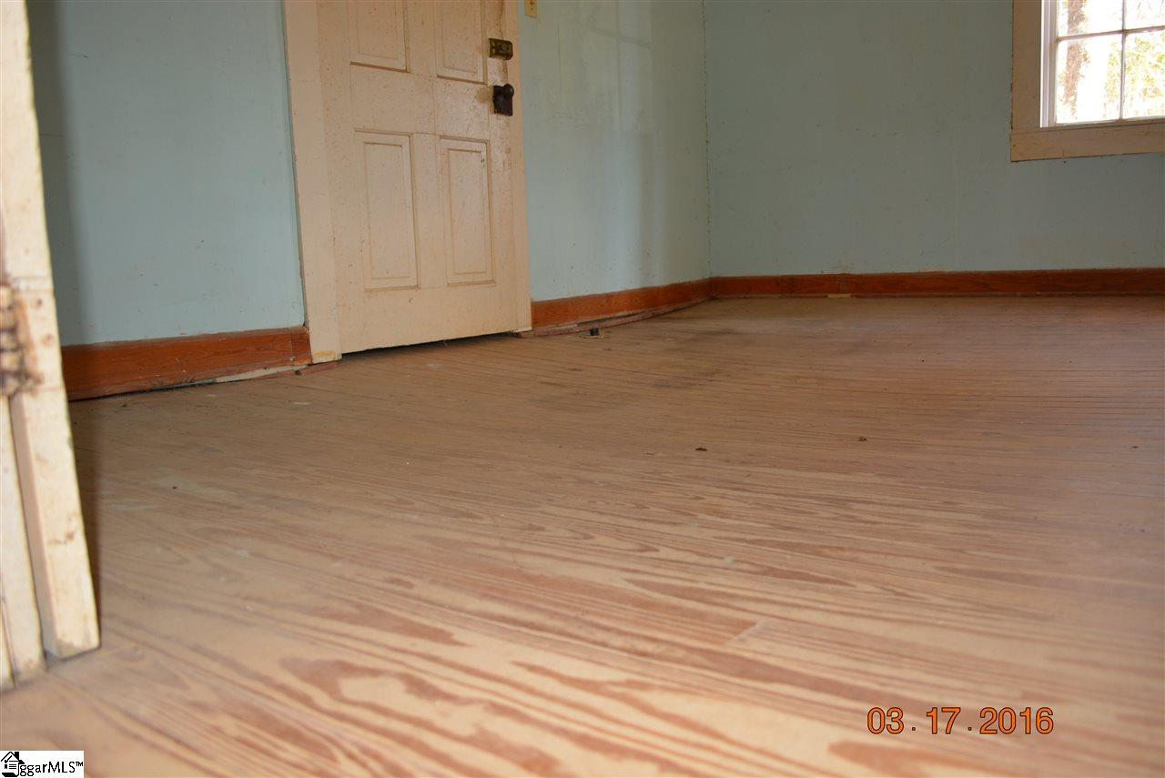140 Trammell Road Marietta, SC 29661 - Photo 14 of 23