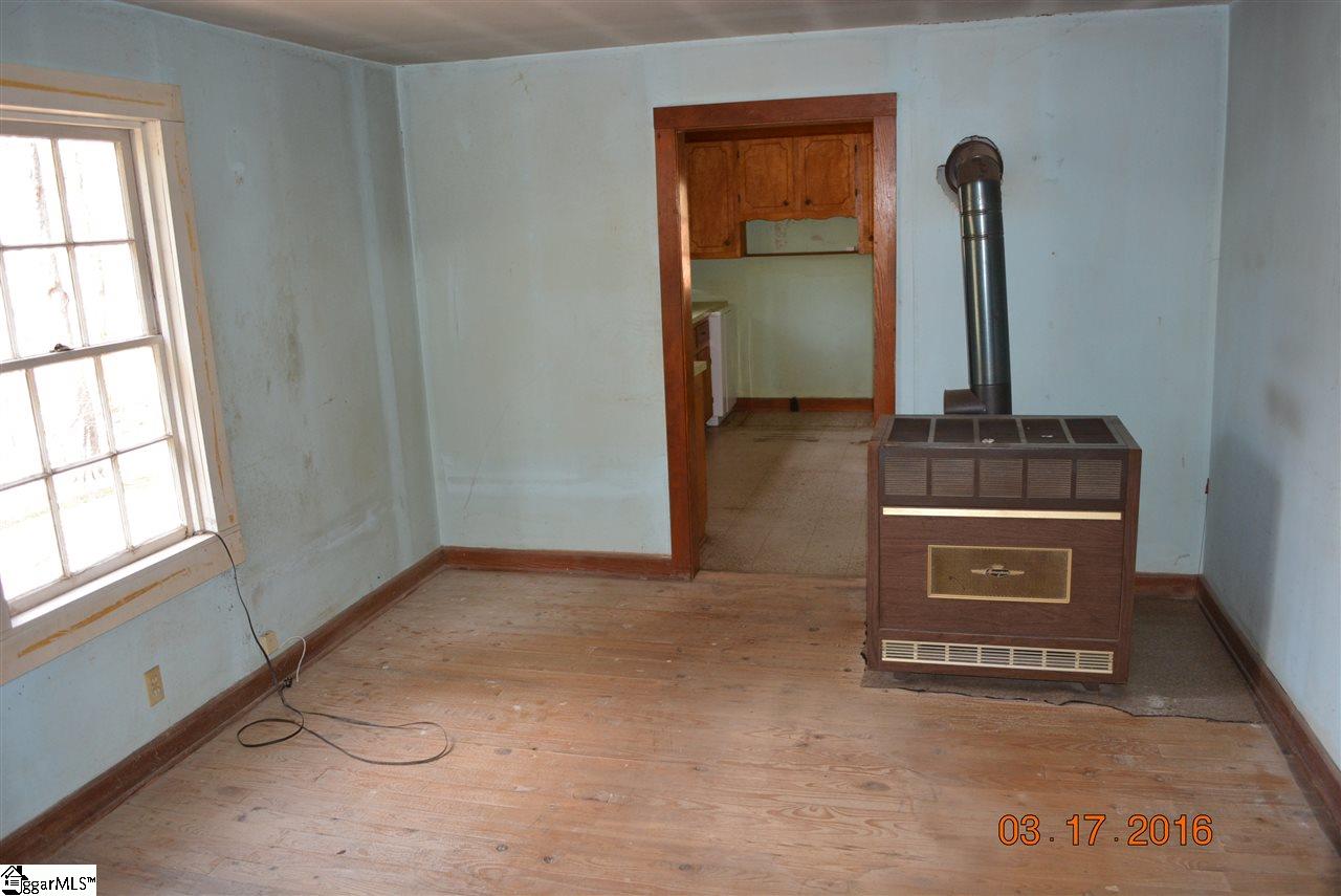 140 Trammell Road Marietta, SC 29661 - Photo 16 of 23