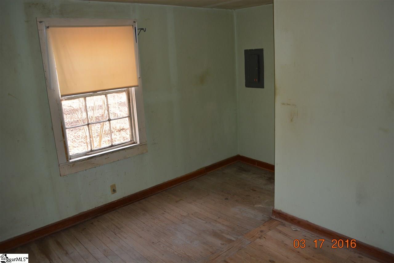140 Trammell Road Marietta, SC 29661 - Photo 17 of 23