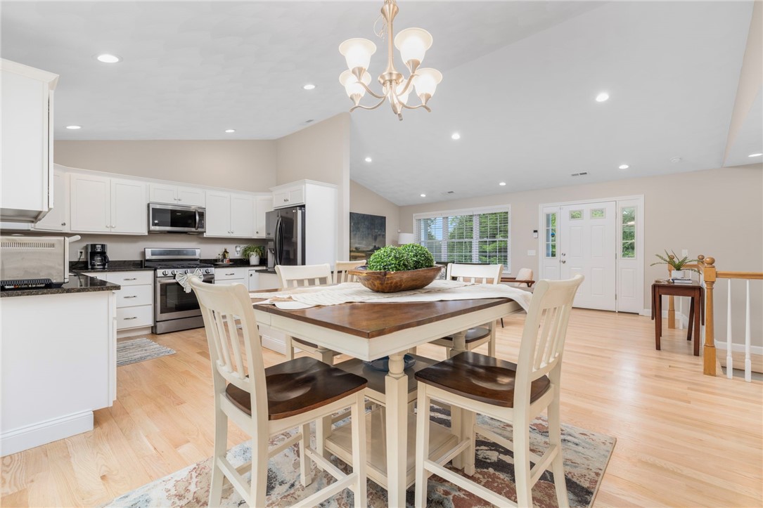 301 Ledge Road Coventry, RI 02816 - Photo 13 of 46 Gallery Image 13