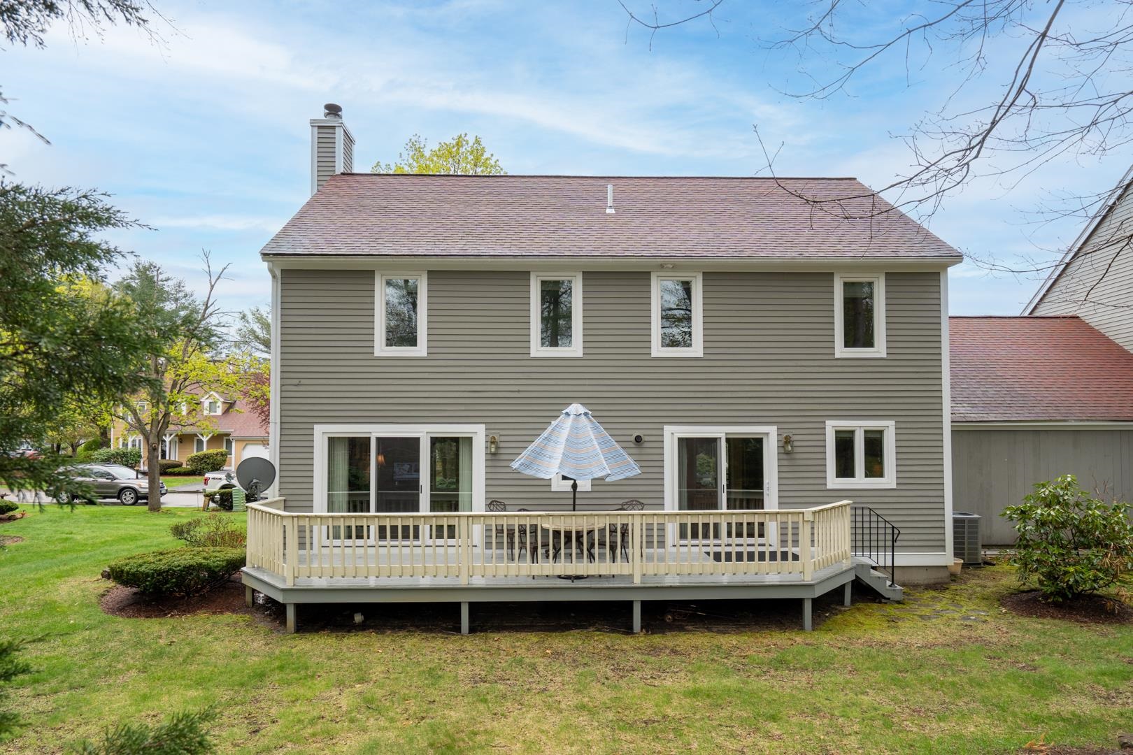 11 Quaker Road, Unit 81 Nashua, NH 03063 - Photo 4 of 31