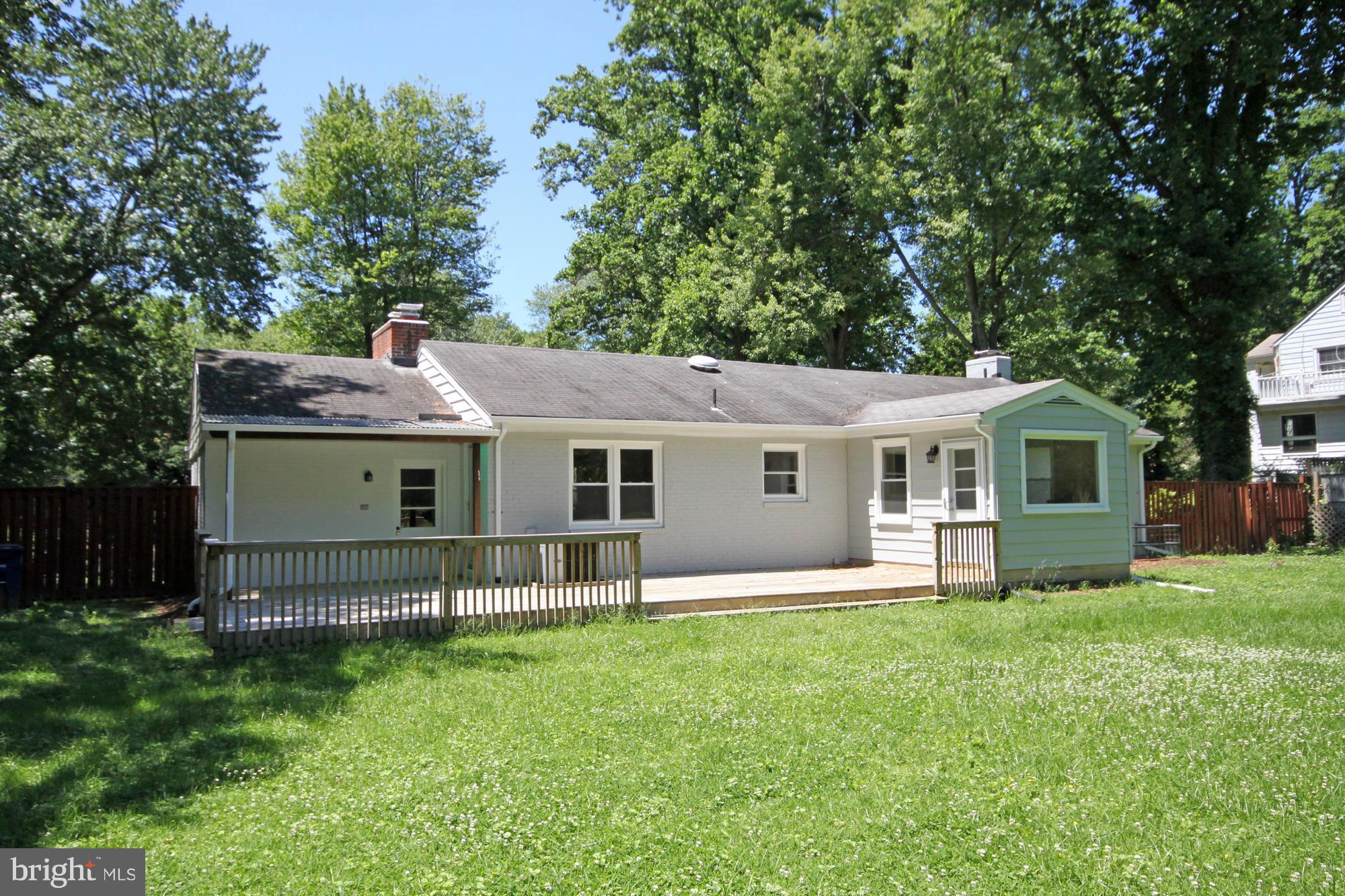 6422 Overhill Road Falls Church, VA 22042 - Photo 29 of 30 Exterior (Rear)