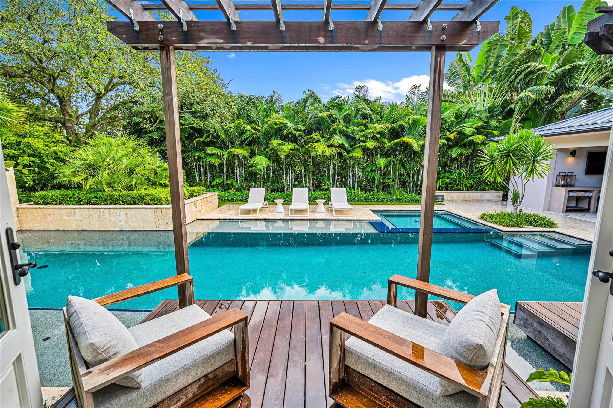431 North Victoria Park Road Fort Lauderdale, FL 33301 - Photo 23 of 66 Private deck at each guest room