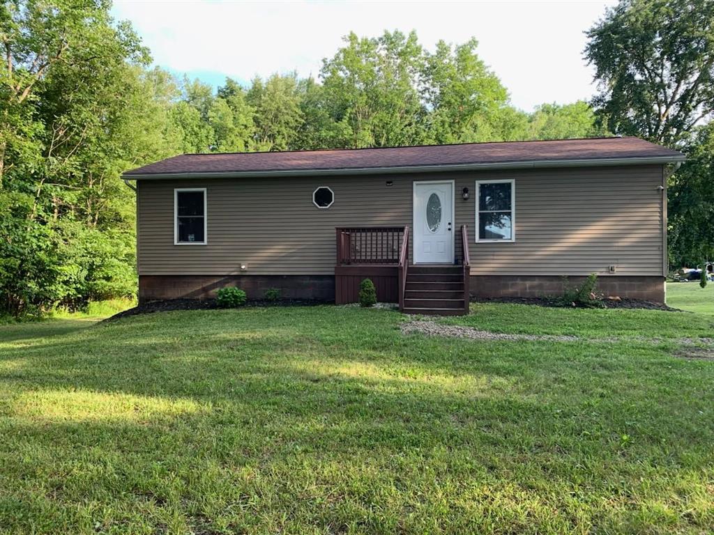 7140 Lamor Road Sharpsville, PA 16150 - Photo 2 of 21