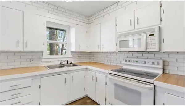 $215,000 | 311 East Hatten Street, Drexel, MO 64742
