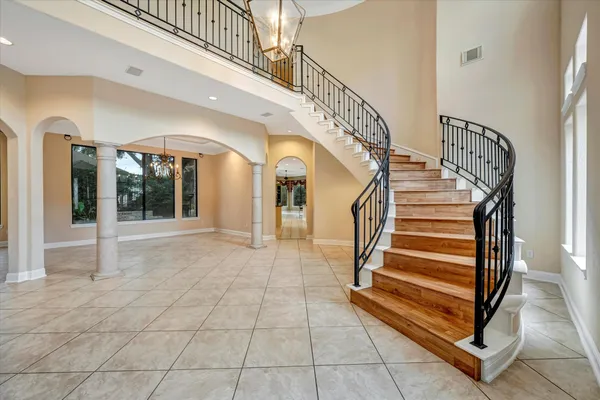 a view of entryway