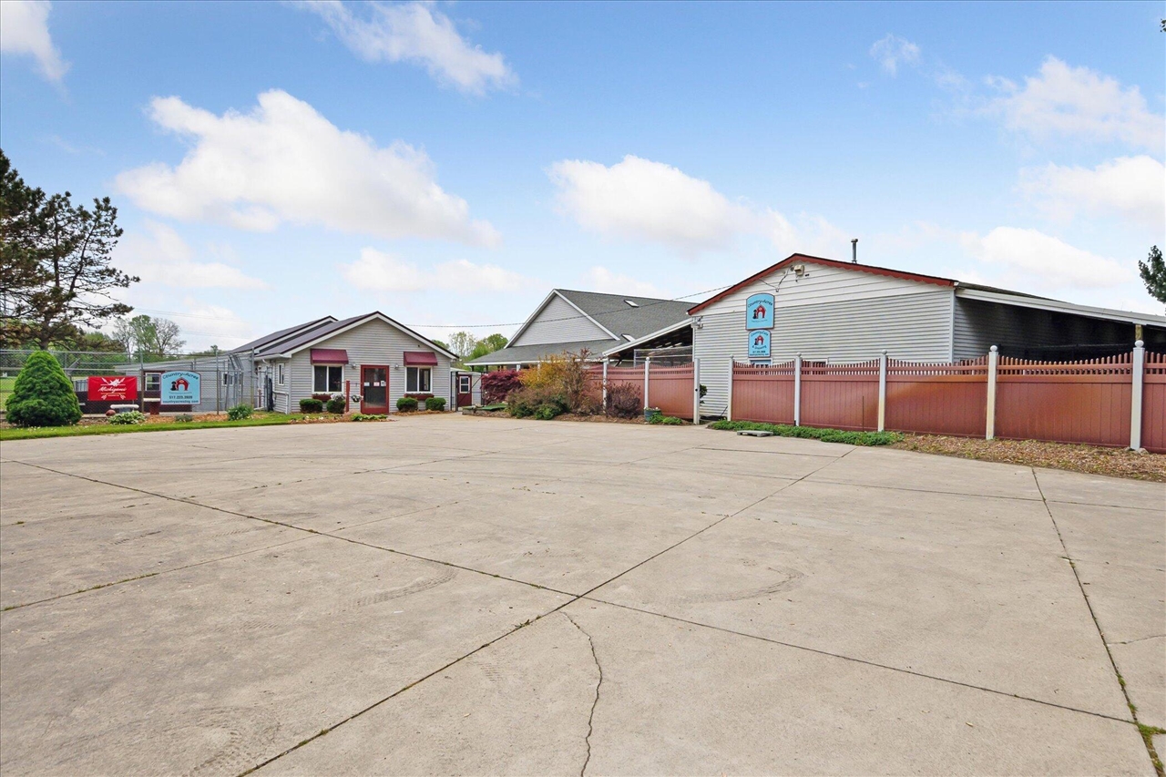 3650 Hogback Road Fowlerville, MI 48836 - Photo 83 of 99