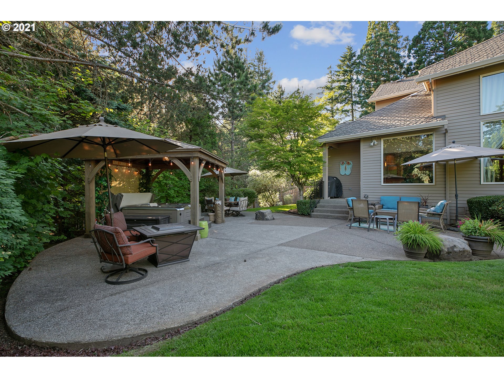 14088 Goodall Road Lake Oswego, OR 97034 - Photo 24 of 30 Gallery Image 24