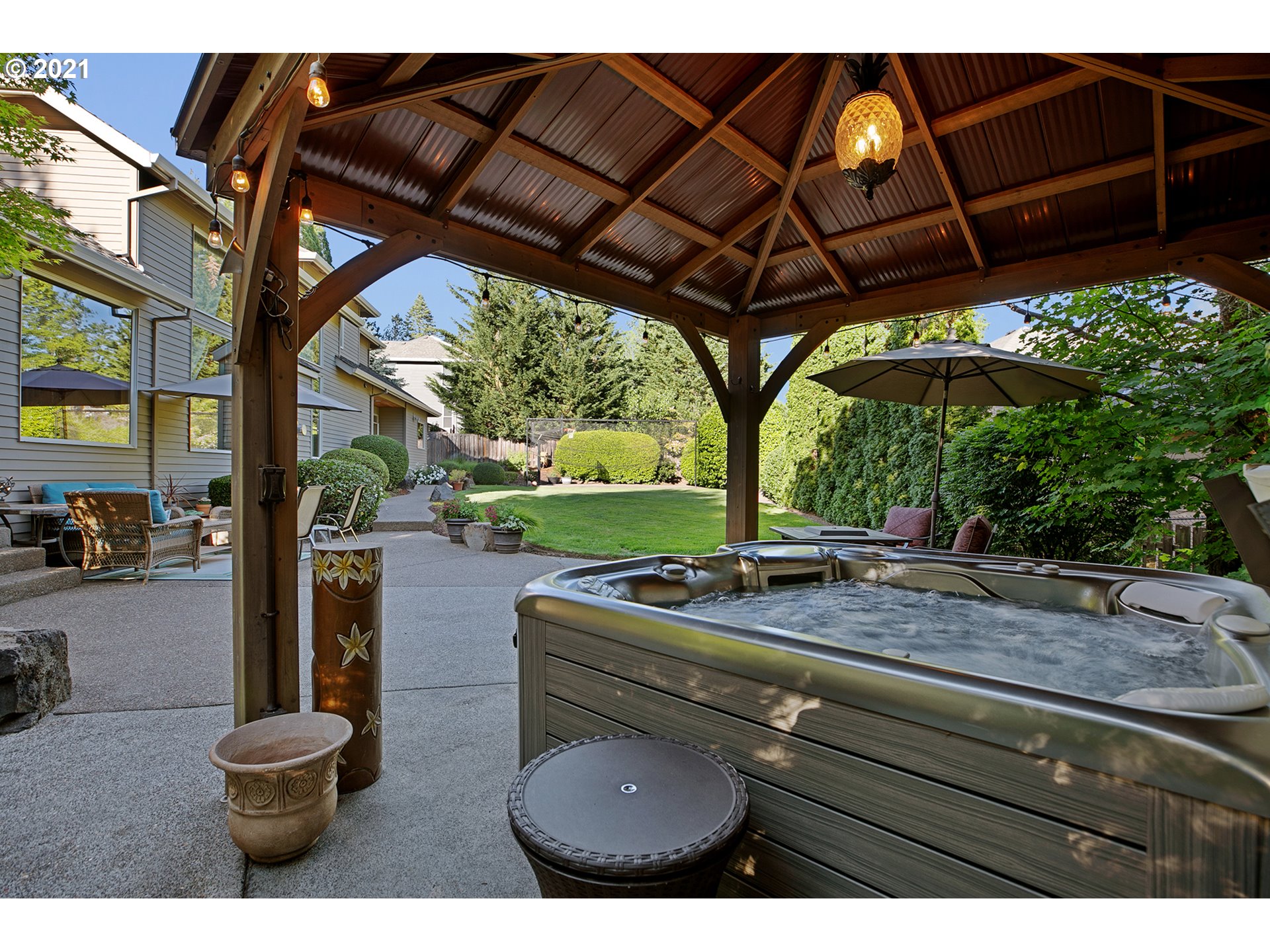 14088 Goodall Road Lake Oswego, OR 97034 - Photo 27 of 30 Gallery Image 27