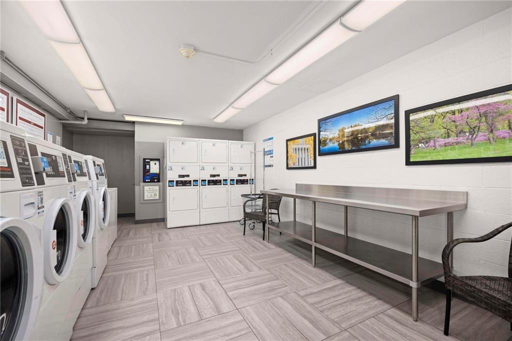 4545 Wornall Road, Unit 1200 Kansas City, MO 64111 - Photo 24 of 36