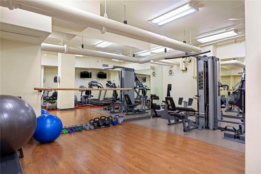 4545 Wornall Road, Unit 1200 Kansas City, MO 64111 - Photo 25 of 36