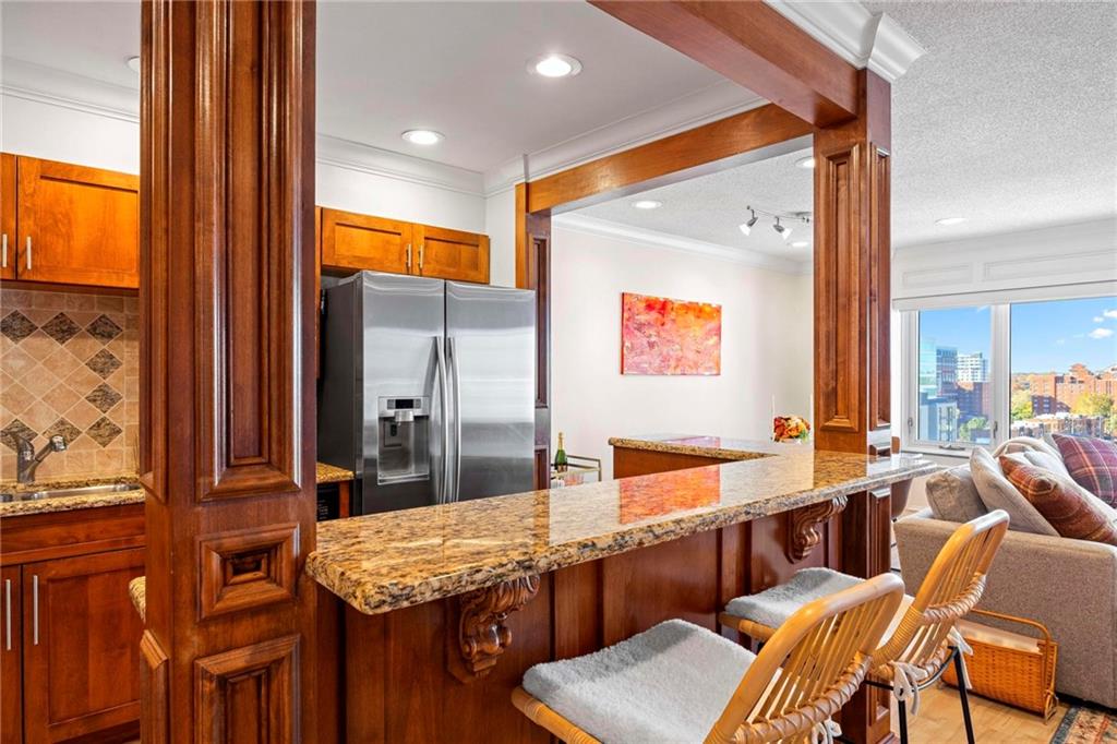 4545 Wornall Road, Unit 1200 Kansas City, MO 64111 - Photo 3 of 36