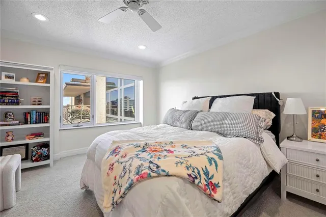 $214,500 | 4545 Wornall Road, Unit 1200, Kansas City, MO 64111