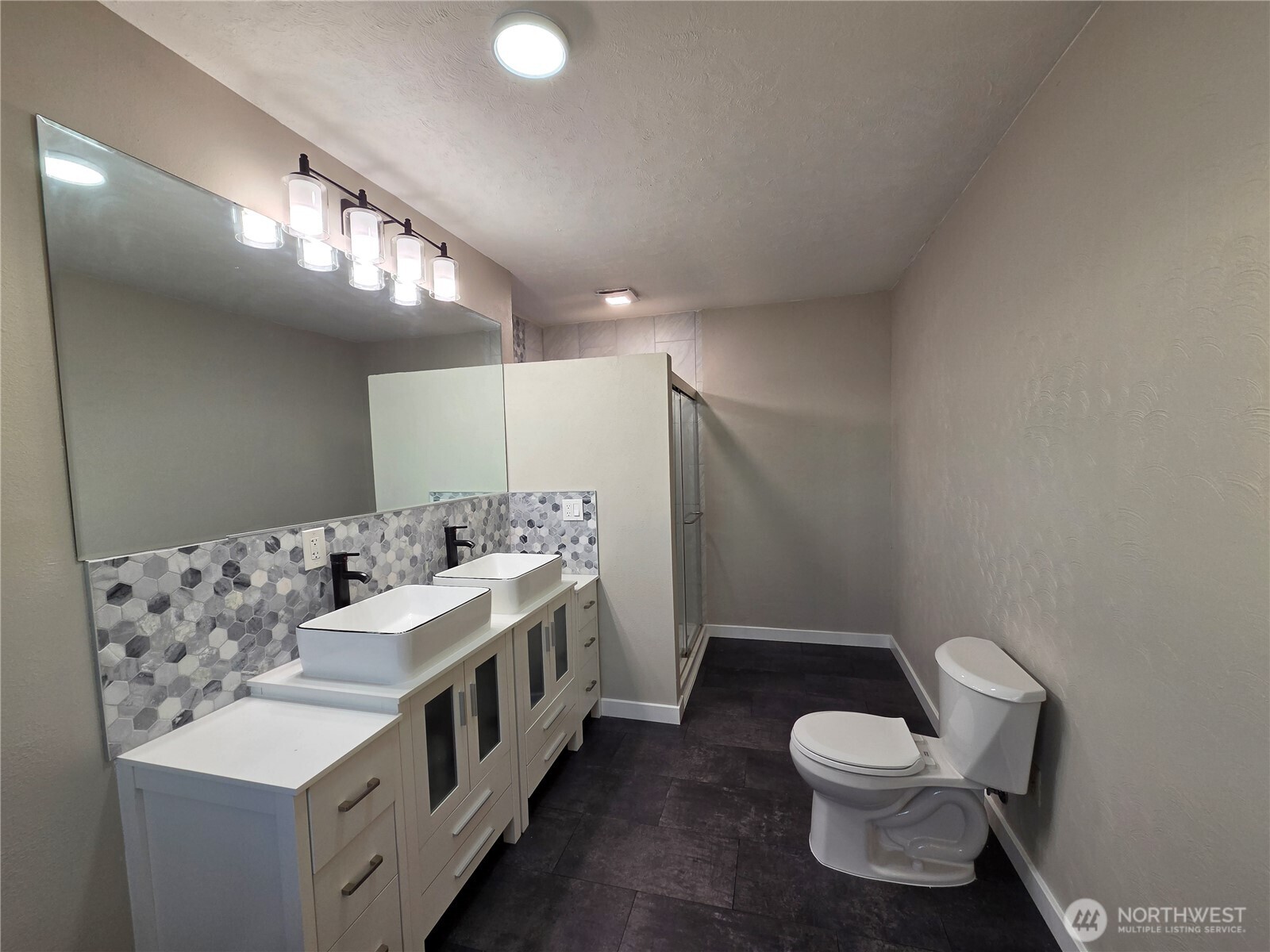 2360 Elgin Road Northeast Moses Lake, WA 98837 - Photo 19 of 40