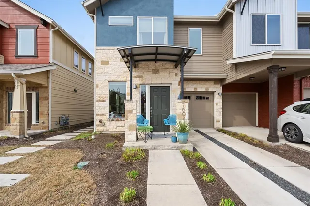 $2,900 | 7602 Wildcat Pass, Austin, TX 78757