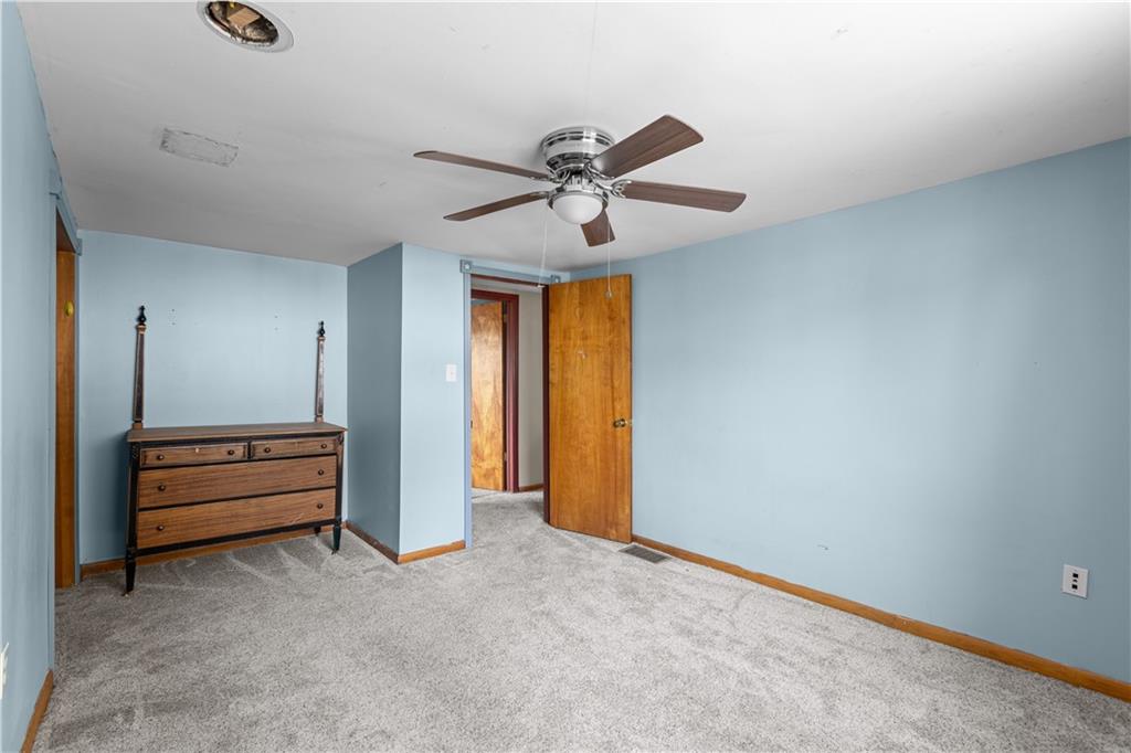 910 Walnut Street Springdale, PA 15144 - Photo 13 of 34 Gallery Image 13