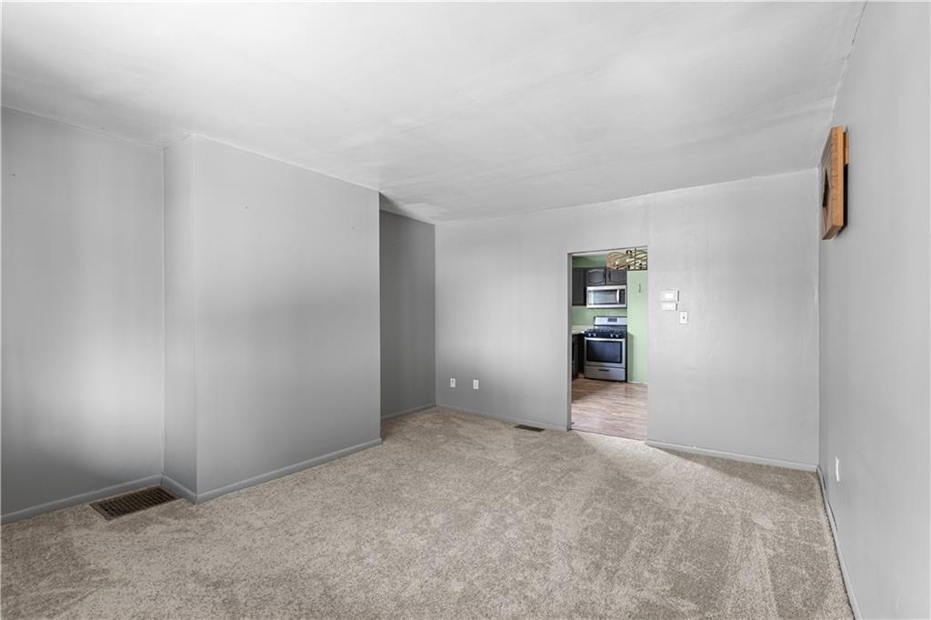 910 Walnut Street Springdale, PA 15144 - Photo 25 of 34 Gallery Image 25