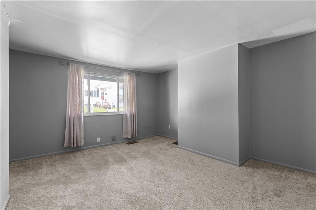 910 Walnut Street Springdale, PA 15144 - Photo 28 of 34 Gallery Image 28
