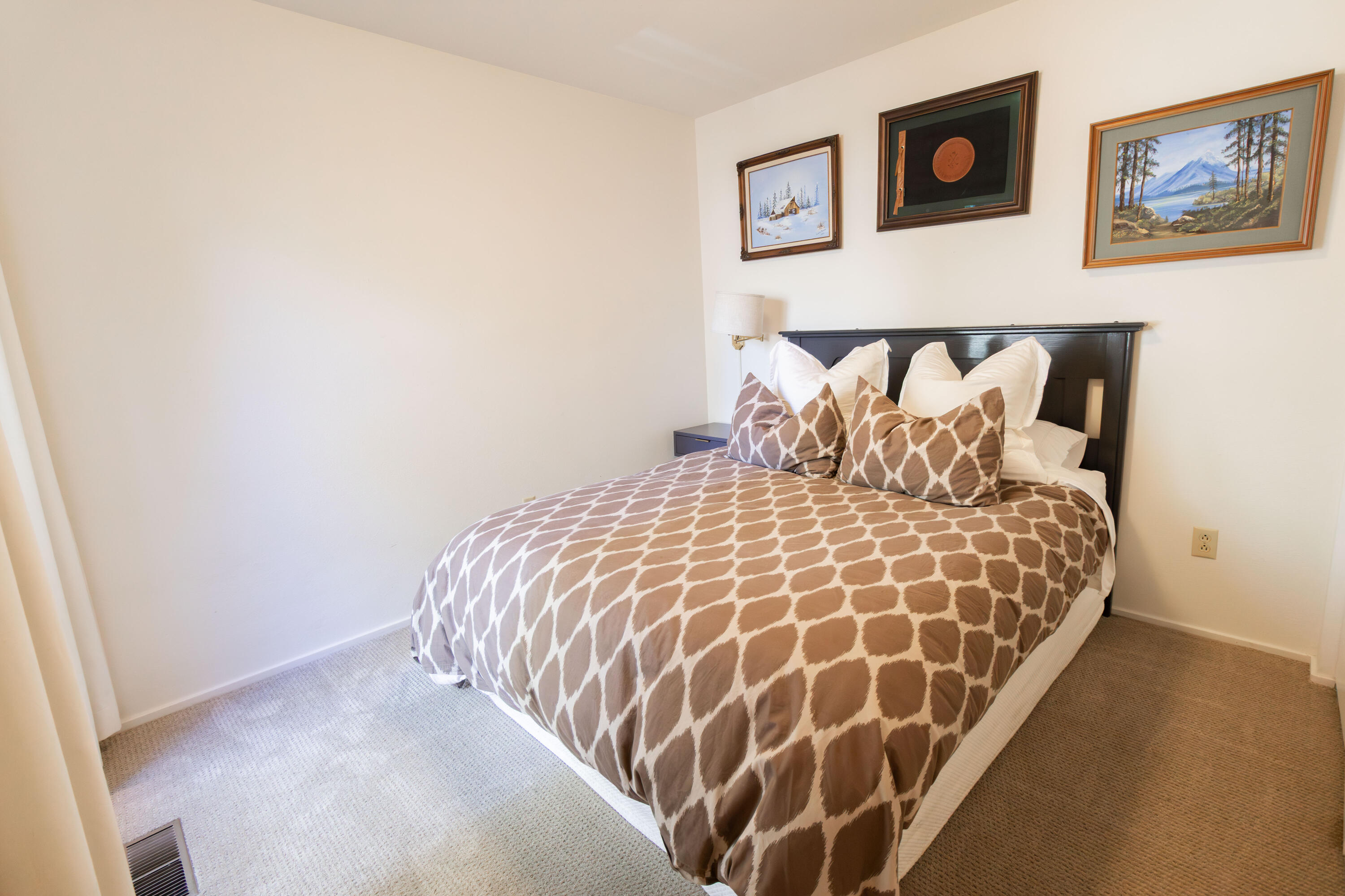 71085 Bracken Lane, Unit GH #93 Black Butte Ranch, OR 97759 - Photo 16 of 28