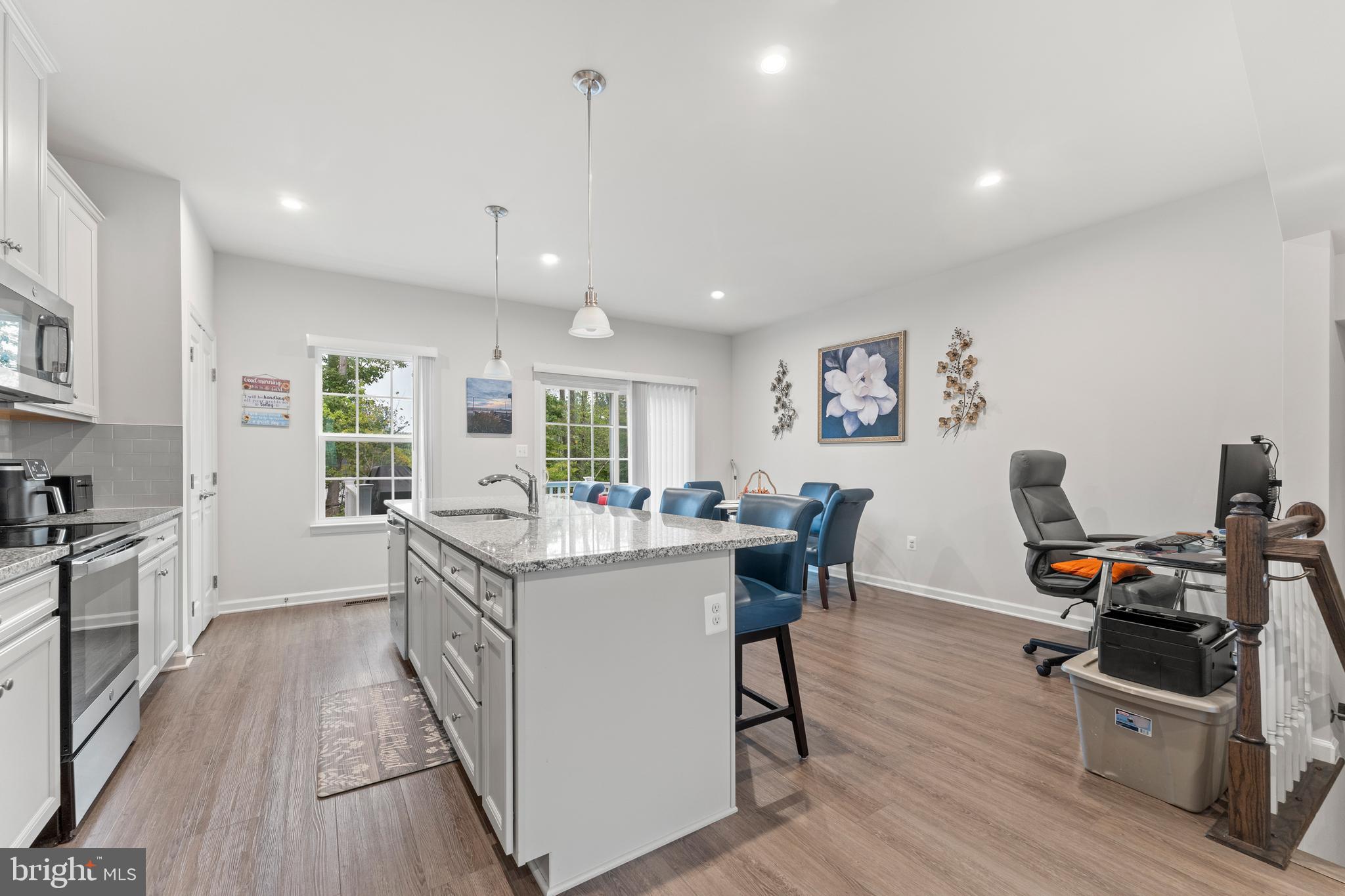 8809 Stevenson Lane Spotsylvania, VA 22553 - Photo 14 of 40 Kitchen island
