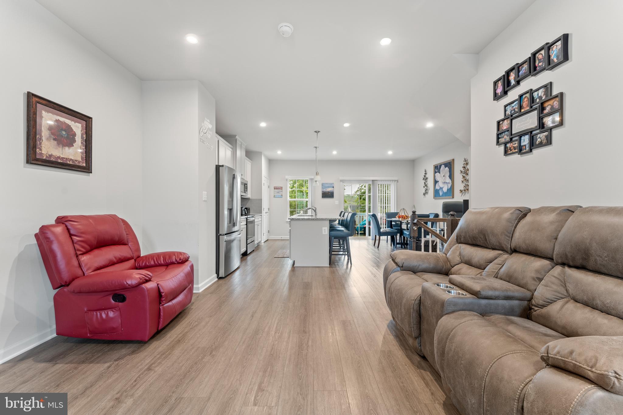 8809 Stevenson Lane Spotsylvania, VA 22553 - Photo 24 of 40 Living area