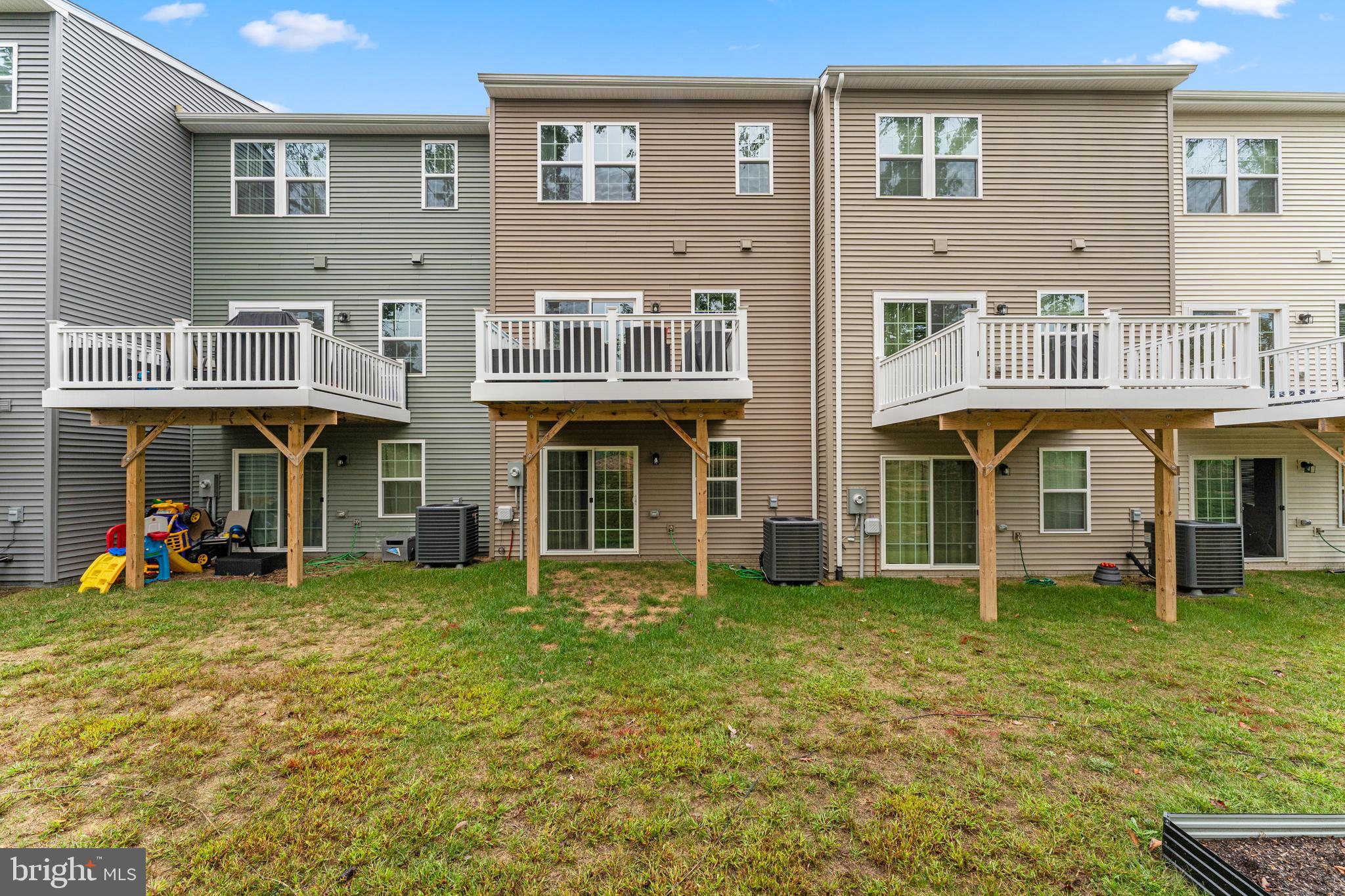 8809 Stevenson Lane Spotsylvania, VA 22553 - Photo 39 of 40 Rear yard