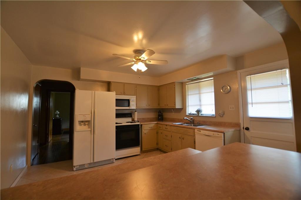 153 Buss Road Aliquippa, PA 15001 - Photo 6 of 19 Gallery Image 6