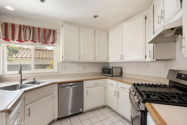 $488,000 | 23 Willowcrest Lane, Pomona, CA 91766