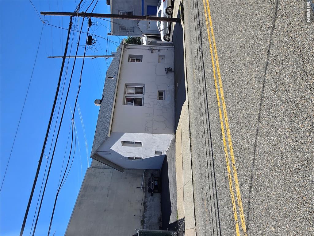 198 Kansas Street Hackensack, NJ 07601 - Photo 10 of 16