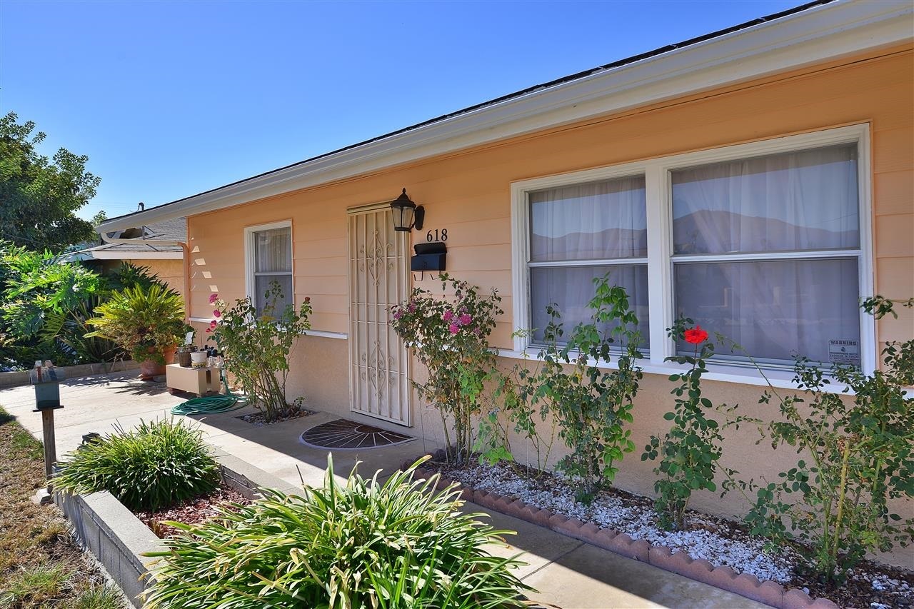 618 Carlsbad Street Spring Valley, CA 91977 - Photo 2 of 18 Gallery Image 2
